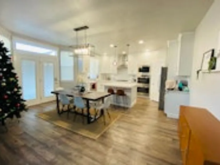 31 S Serrata Ln — Photo 2