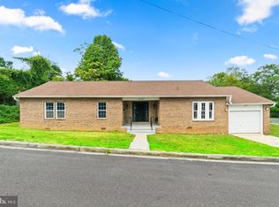 616 46th St NE, Washington, DC 20019