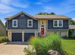 430 Carriage Dr, Plain City, OH 43064