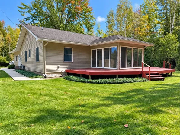 512 S Jefferson St, Alpena, MI 49707