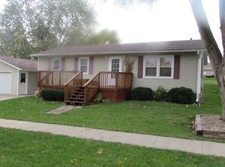 214 W Baker St, Knoxville, IA 50138