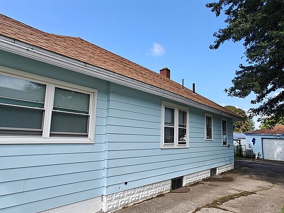 5th image of 2413 Harrison St