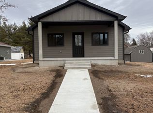 326 S Maple St, West Point, NE 68788