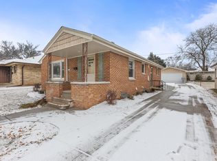 4522 S 1st St, Milwaukee, WI 53207