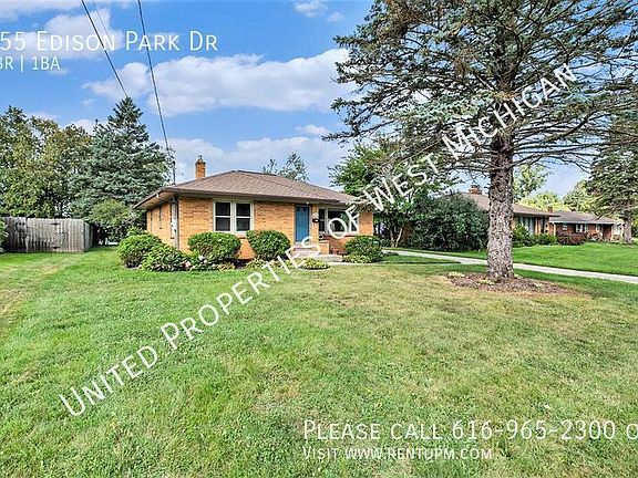 3rd image of 255 Edison Park Dr