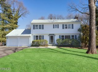 119 Stanwich Rd, Greenwich, CT 06830