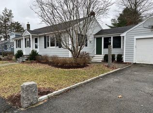 25 Margaret Rd, South Hamilton, MA 01982