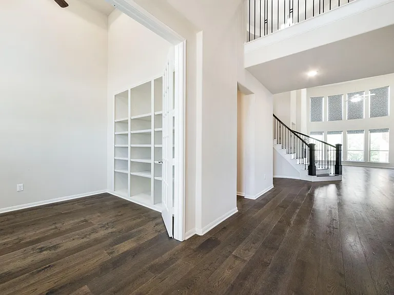 Entry way