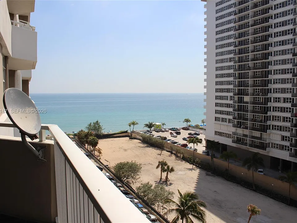 1980 S Ocean Dr #8N