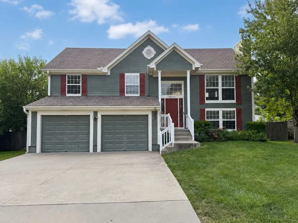 14064 Southern Rd, Grandview, MO 64030