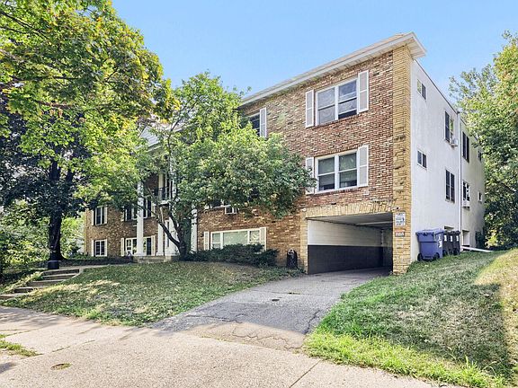 3rd image of 415 Ridgewood Ave APT 101