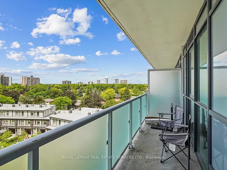 188 Fairview Mall Dr #707 — Photo 15