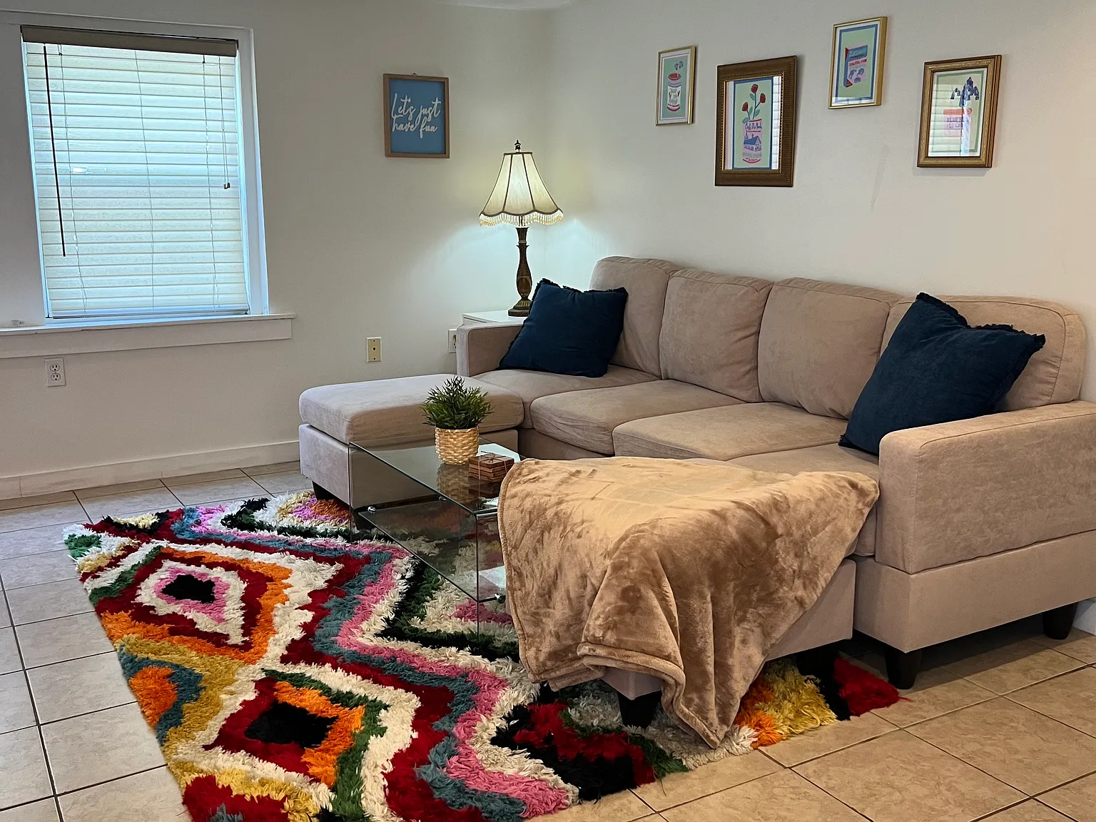 Studio, 400 sqft, $1,300 — Photo 1