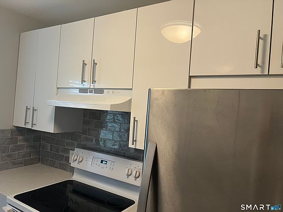 3rd image of 1120 New Haven Ave APT 147