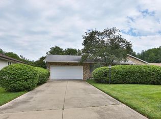 434 Heather Hill Rd, Columbus, OH 43213