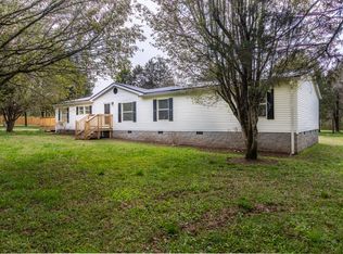 5178 Reynolds Rd, Columbia, TN 38401