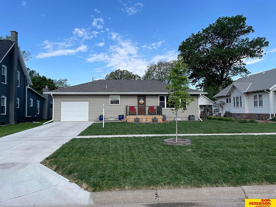 203 N Myrtle St, Hooper, NE 68031 Zillow