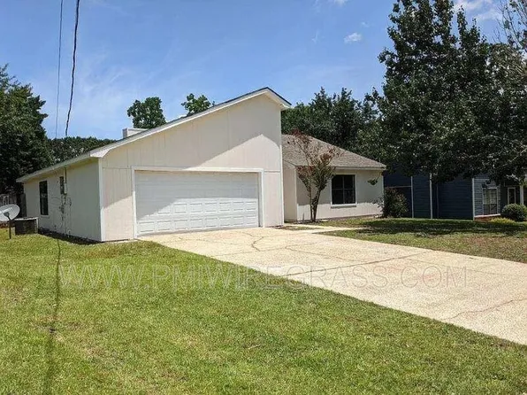 107 Stoneridge Rd, Enterprise, AL 36330