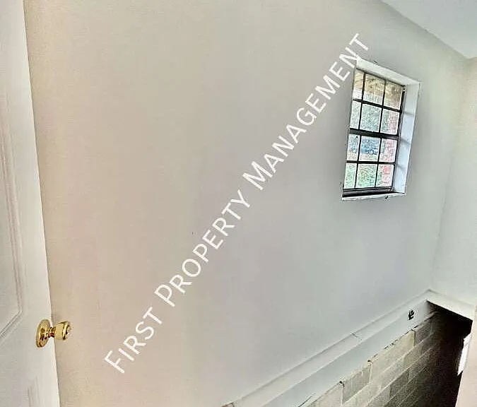 300 Buena Vista Dr #B — Photo 6
