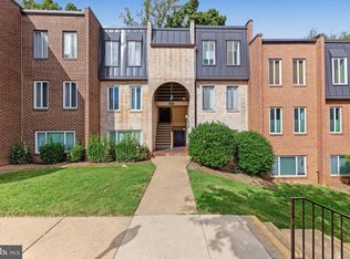 5049 7th Rd S APT 302, Arlington, VA 22204