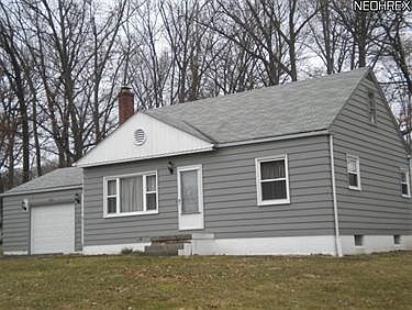 2nd image of 3402 Wayside Dr