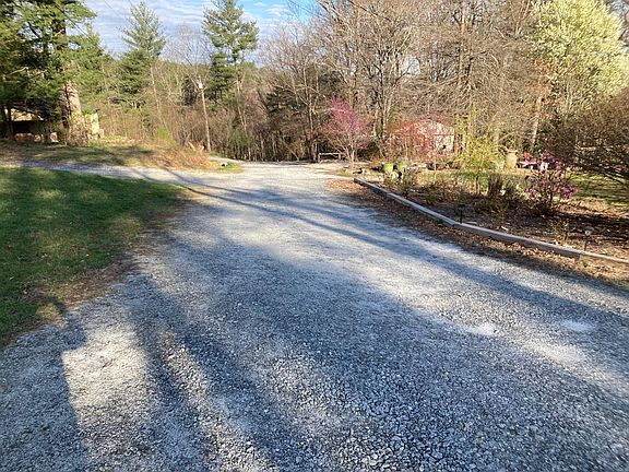 2nd image of 178 & 179 Azalea Way