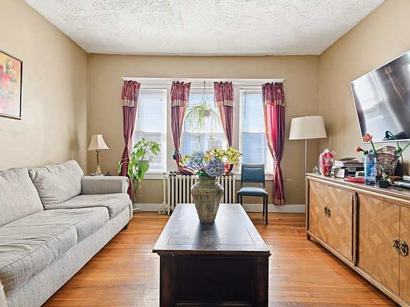 5th image of 29 Esmond St