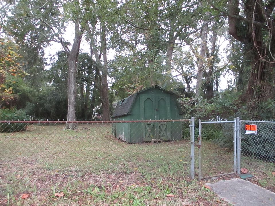 1st image of 2008 W 18th St