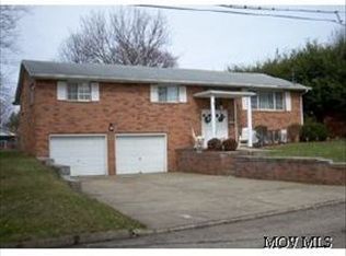 4709 8th Ave, Vienna, WV 26105