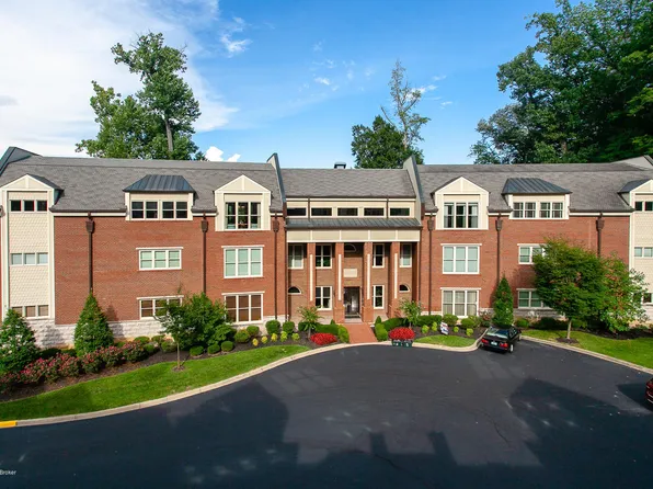 8500 Harrods Bridge Way Unit 302, Prospect, KY 40059