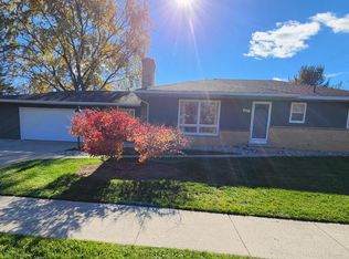 1406 Three Mile Rd NE, Grand Rapids, MI 49505