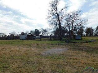 N Point Peasant Rd, Gladewater, TX 75647