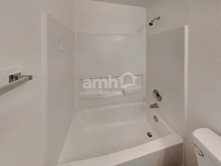 8027 Silver Grv — Photo 17