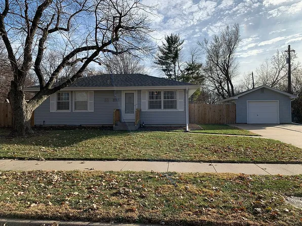5721 Otoe St, Lincoln, NE 68506