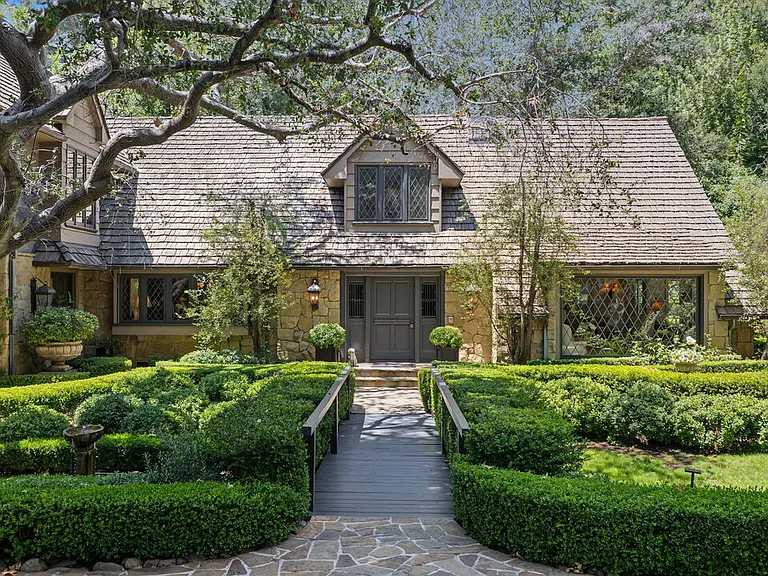 575 N Beverly Glen Blvd — Photo 6