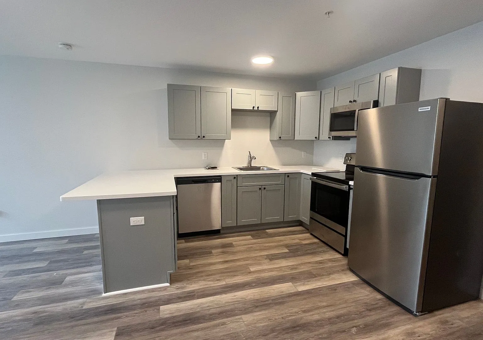 4 Gordon Lane — Photo 3
