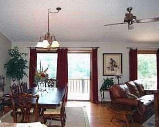 3rd image of 3 Clive Cir