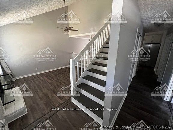 2nd image of 6469 Kelmscot Ct