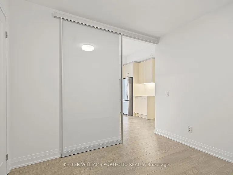 286 Main St #914 — Photo 11