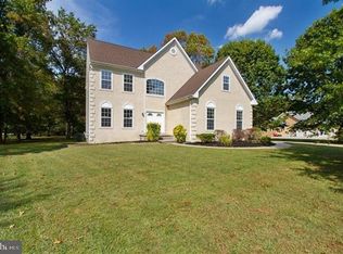 2 Ellis Aly, Edgewater Park, NJ 08010