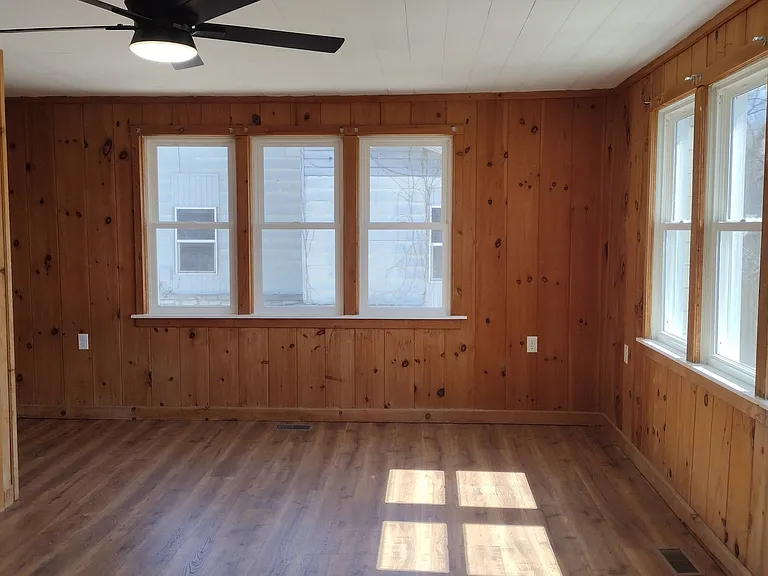 79 E Washington St #2 — Photo 6