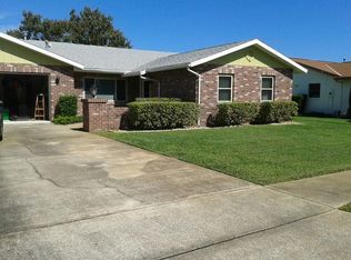 220 Gettysburg Ln, Daytona Beach, FL 32119