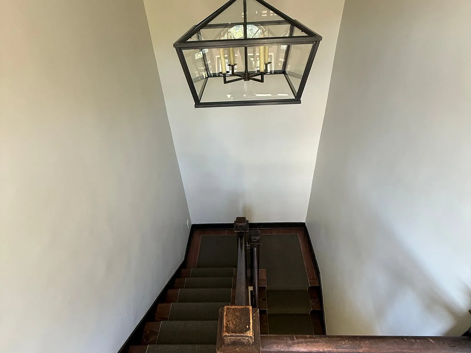 Charming Single Unit in The Highlands Louisville | 2023 Grasmere Dr | $1250/mo — Photo 3
