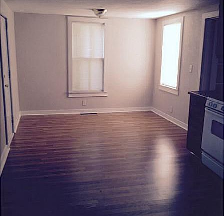5th image of 490 Gwynne St