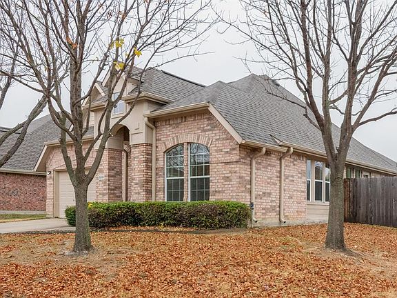 2nd image of 5800 Meadowglen Dr