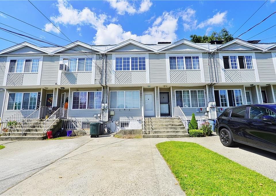 1st image of 44 Summerfield Pl