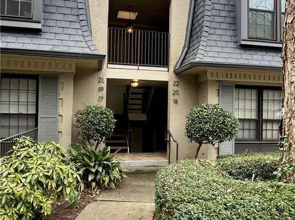 18 Cantey Pl NW, Atlanta, GA 30327