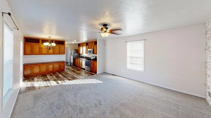 331 Continental Ave — Photo 21