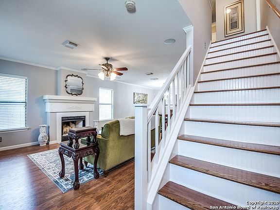 3rd image of 21511 Longwood