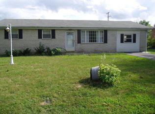 3817 John Glenn Dr, Granite City, IL